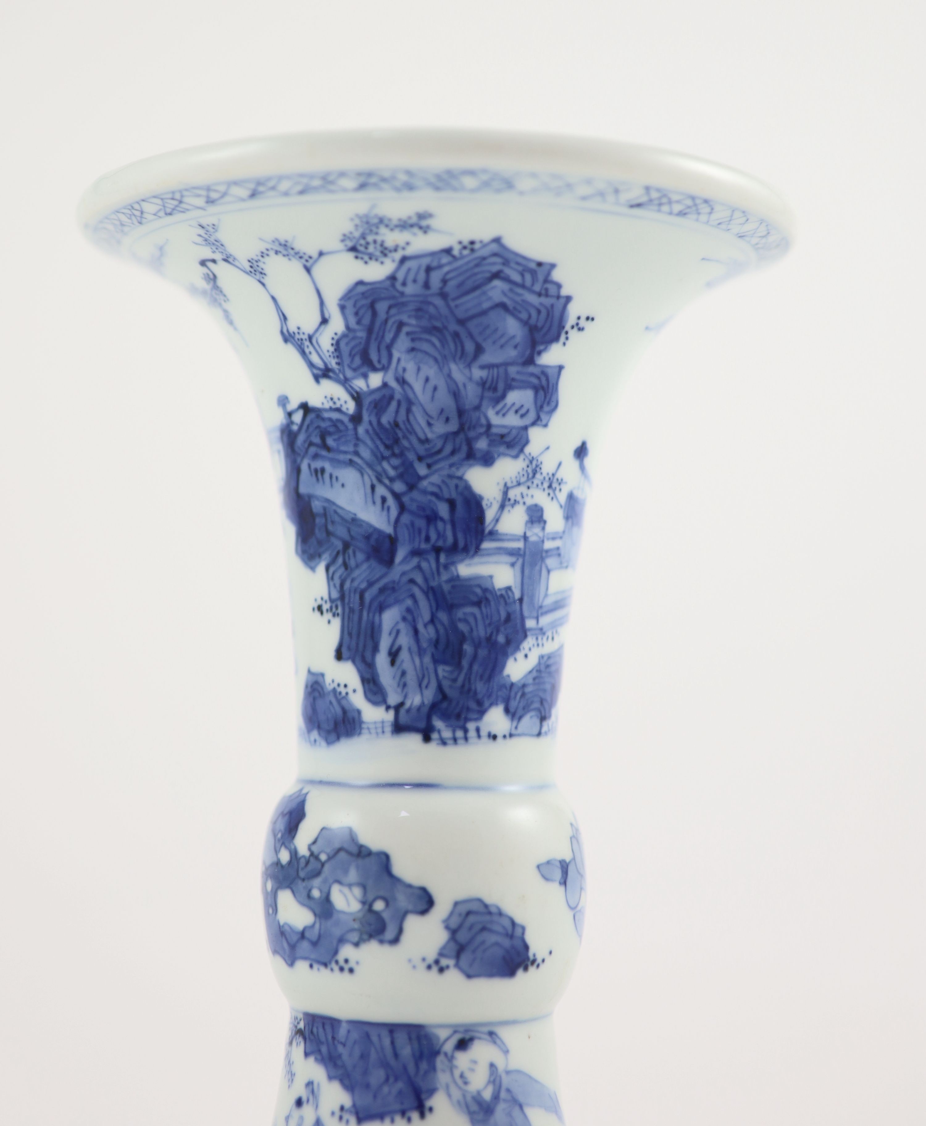 A Chinese blue and white beaker vase, gu, Kangxi period (1662-1722), 21.2cm high